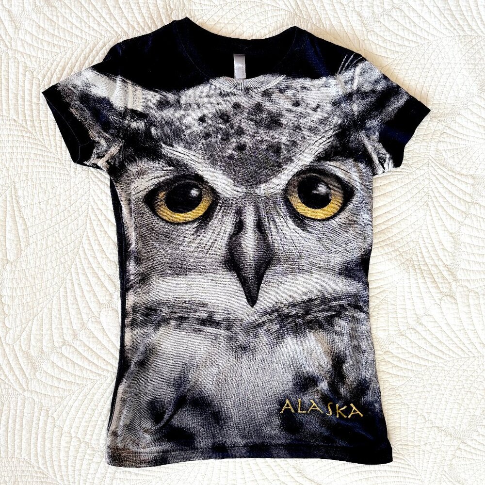 🦋 3 for $15 Alaska Owl Face Rugged Goblincore Cotton Women's Medium Graphic Tee